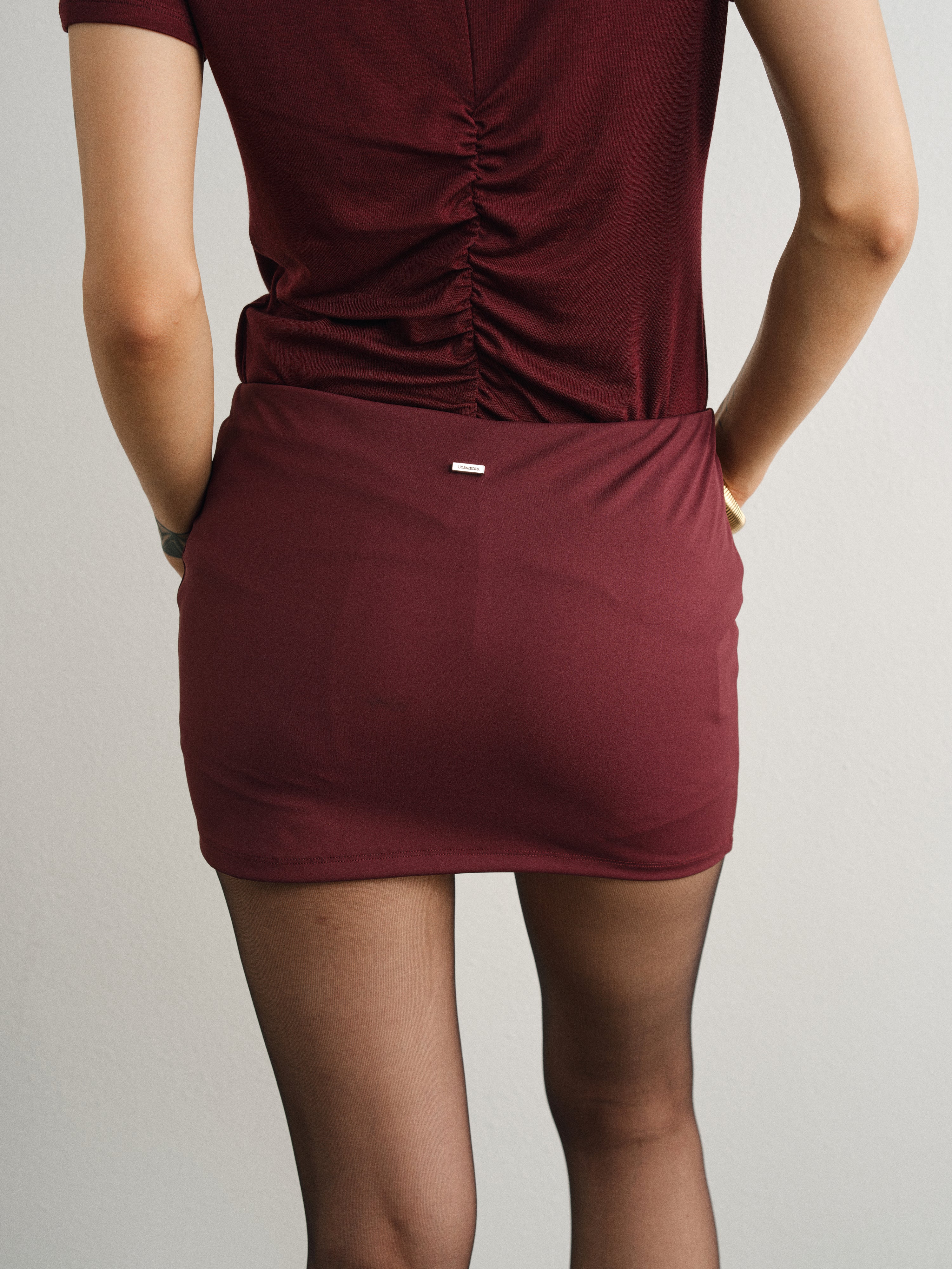 Merlot Red Slim Fit Pleated Yoga Skirt
