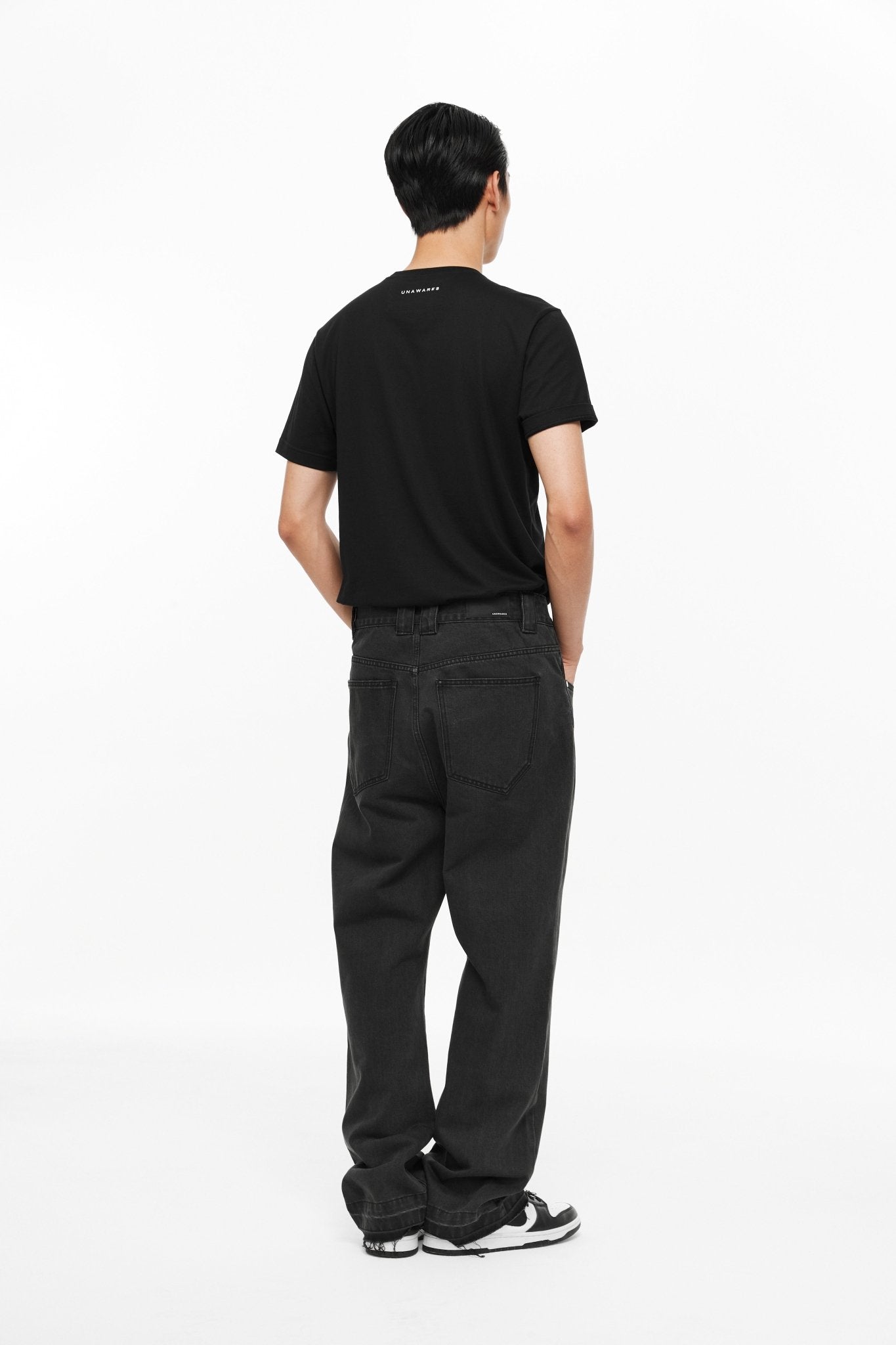 UNAWARES Black Alien Patch Pocket Washed Denim Jeans | MADA IN CHINA