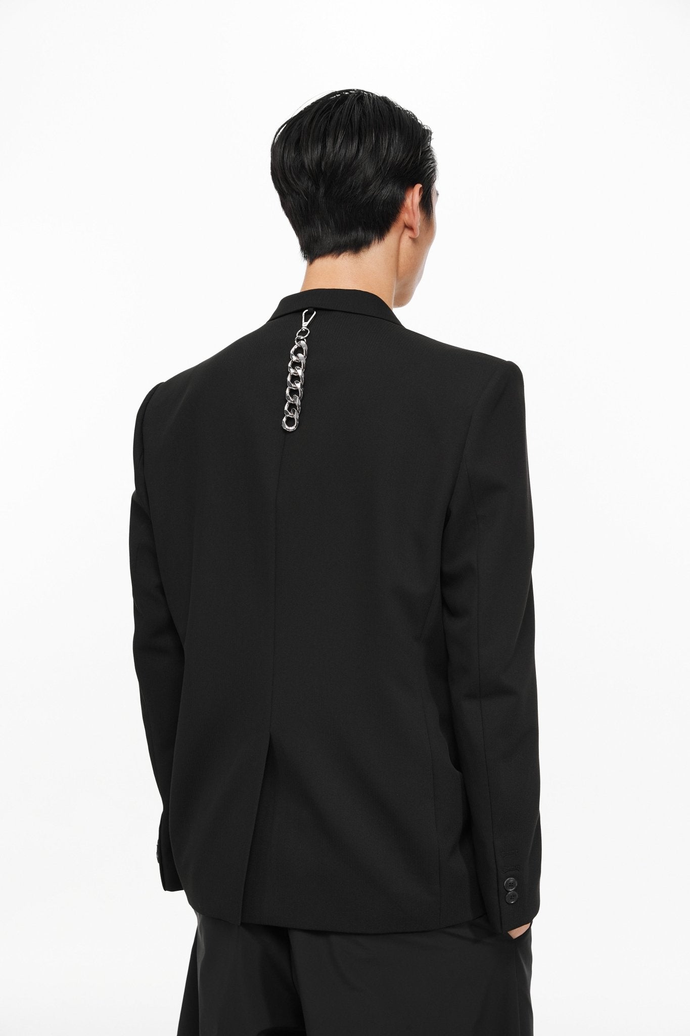 UNAWARES Black Mirrored-Metal Bar Slit Suit | MADA IN CHINA