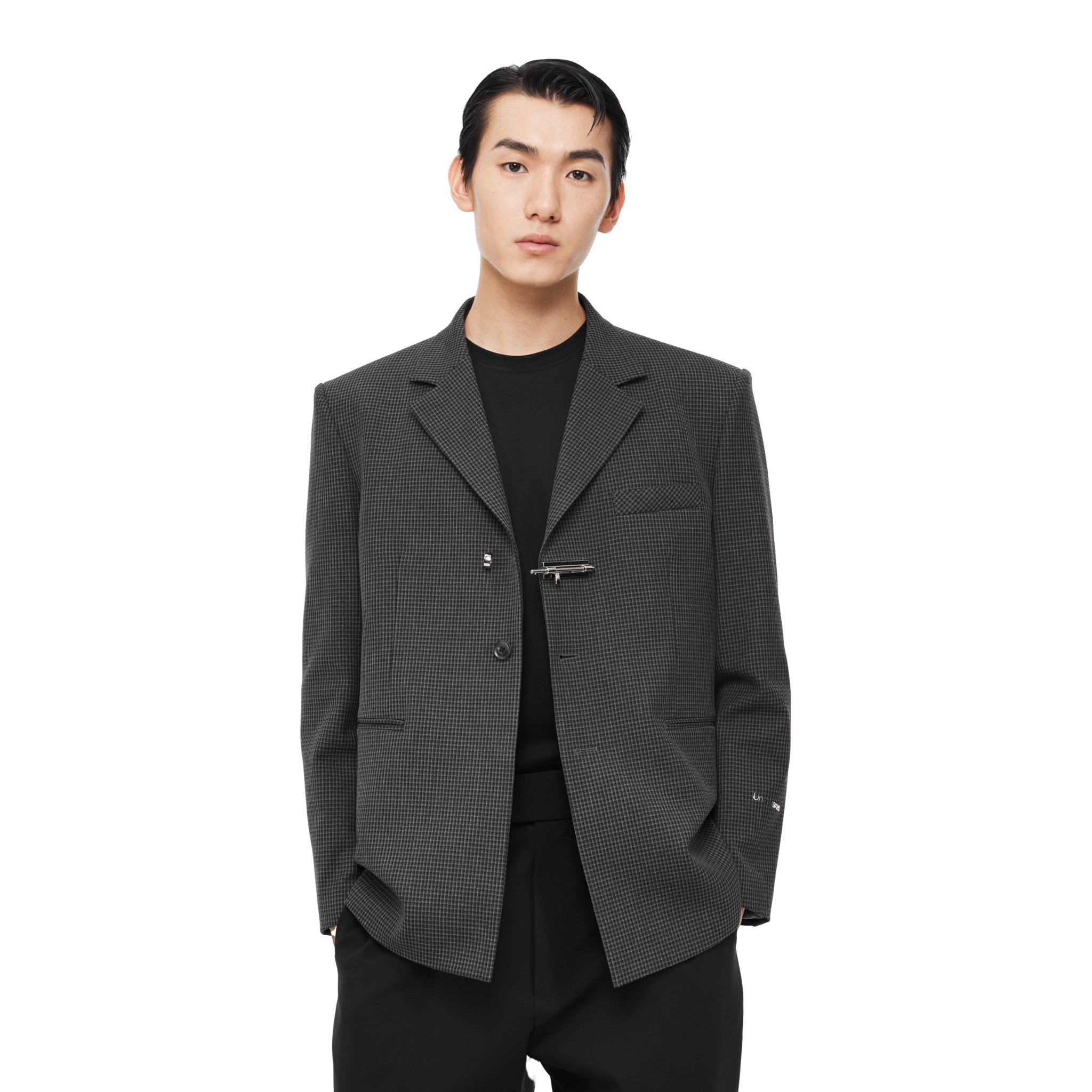 UNAWARES Black Single-Breasted Houndstooth Suit with Toggle Fastening | MADA IN CHINA