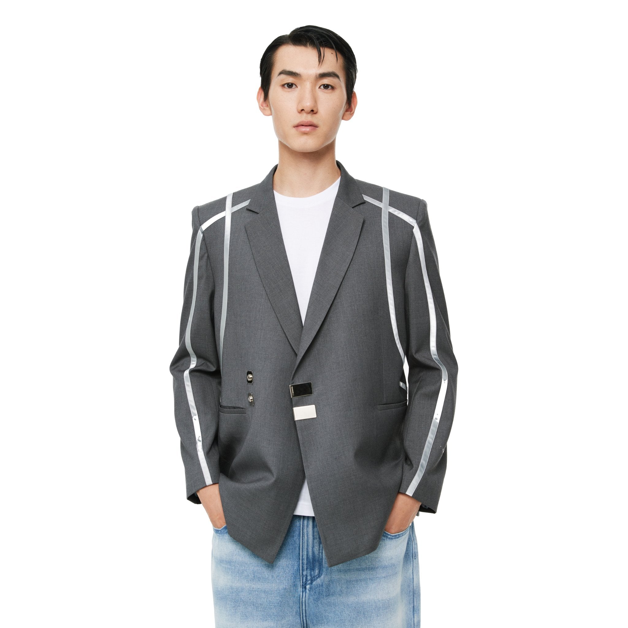 UNAWARES Grey Structured Line Spliced Double-Breasted Suit | MADA IN CHINA