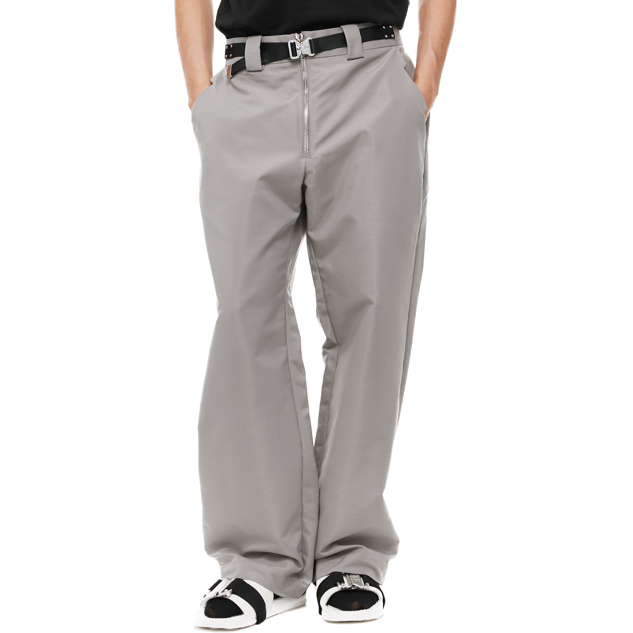 UNAWARES Khaki Buckle Belt Cargo Pants | MADA IN CHINA